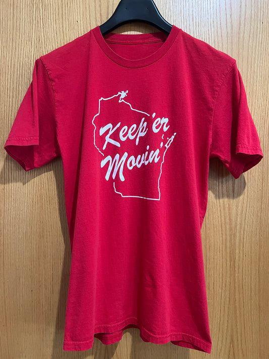 Manitowoc Minute • Keep 'Er Movin • Red • L • Preowned